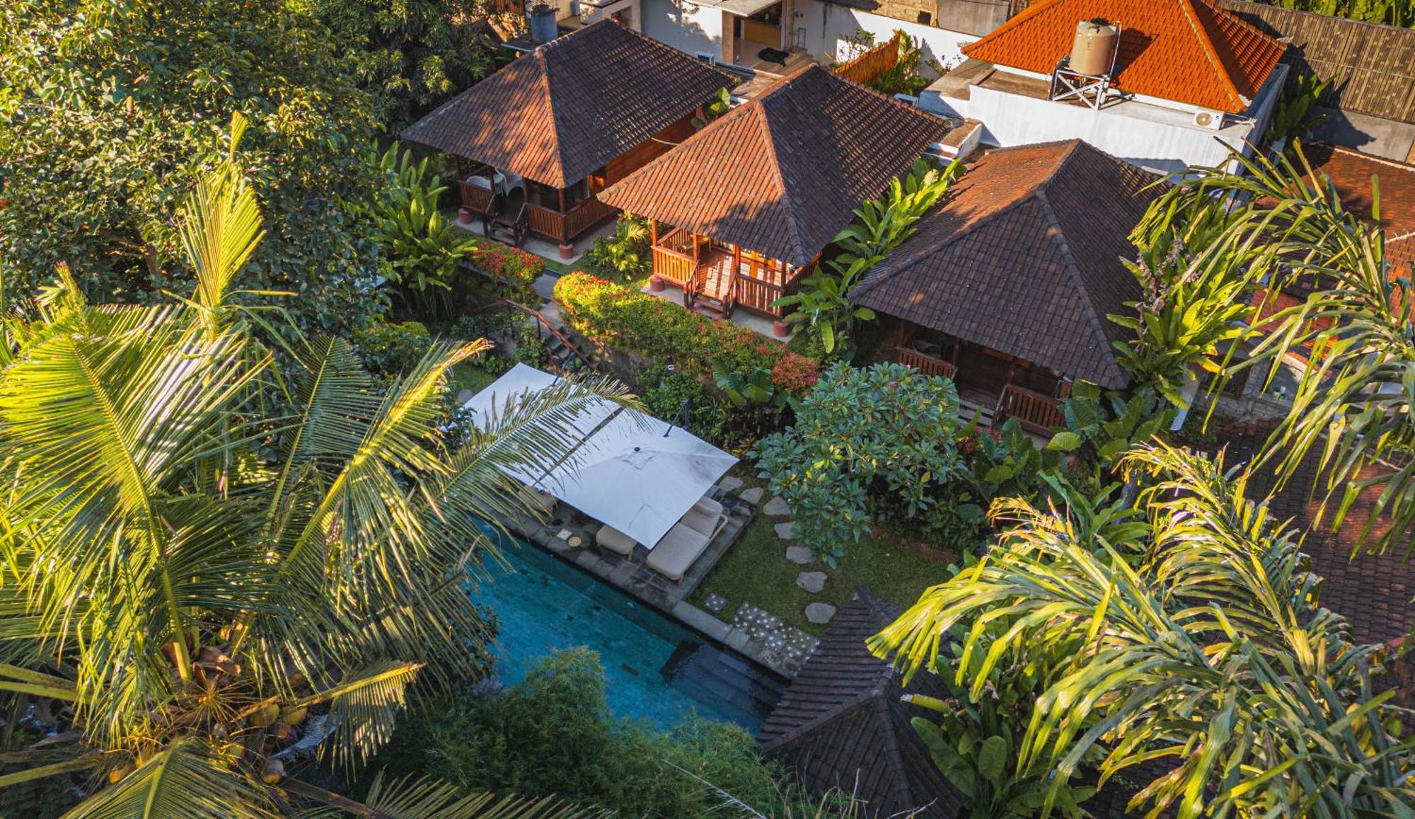 Rumanero Bunglows Ubud Exterior foto