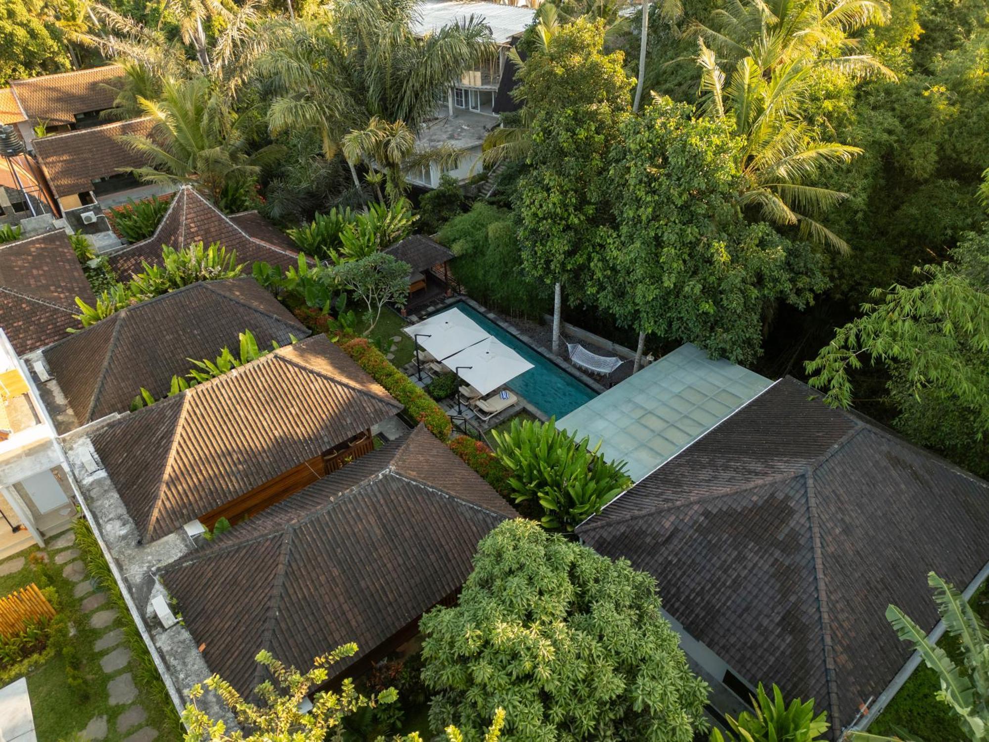 Rumanero Bunglows Ubud Exterior foto